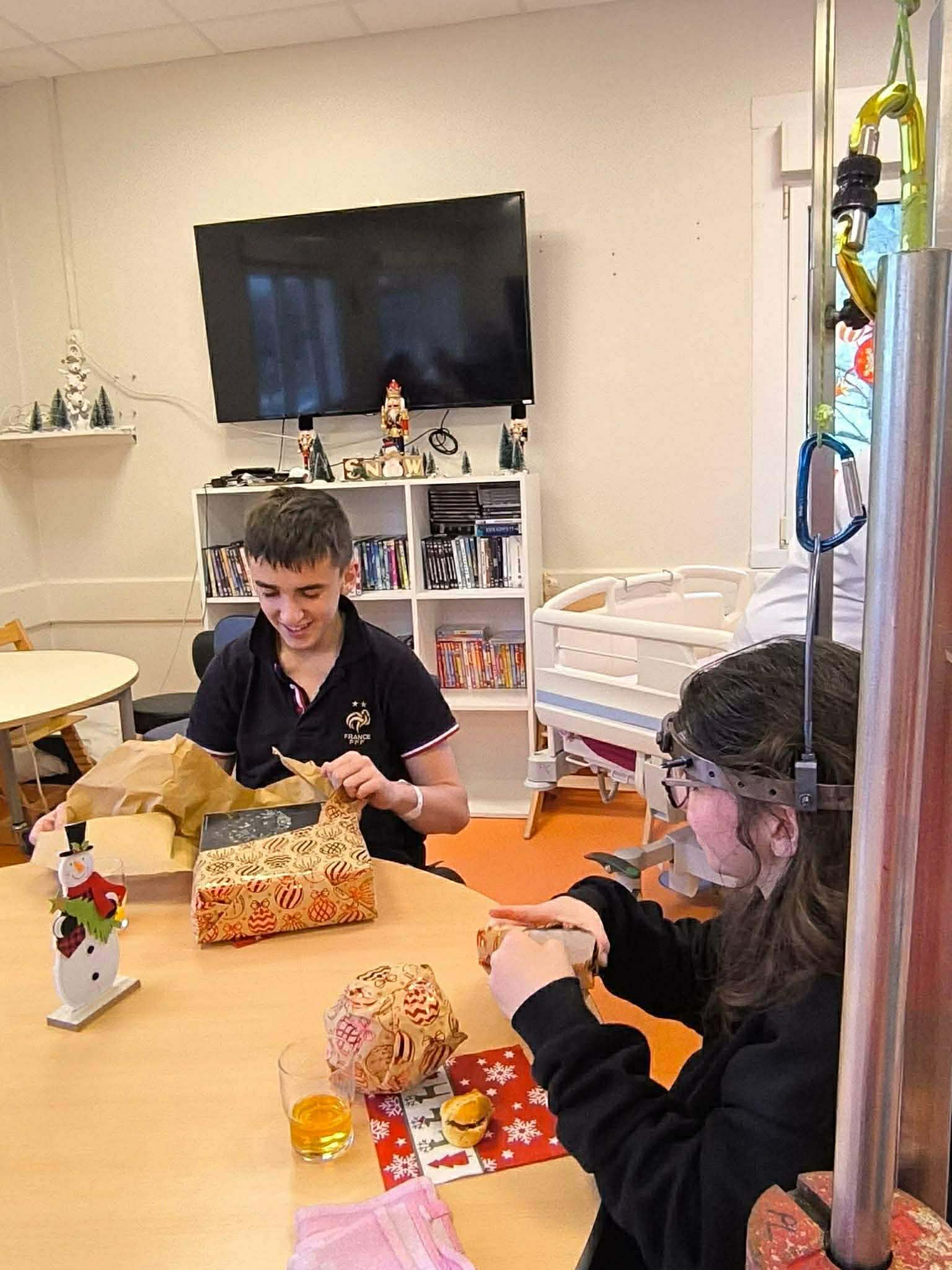 12521150-9b32-4043-b315-d10e4b06c432