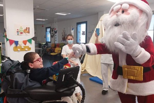 27c707f4-f9b9-4784-a508-caeb3adefc50