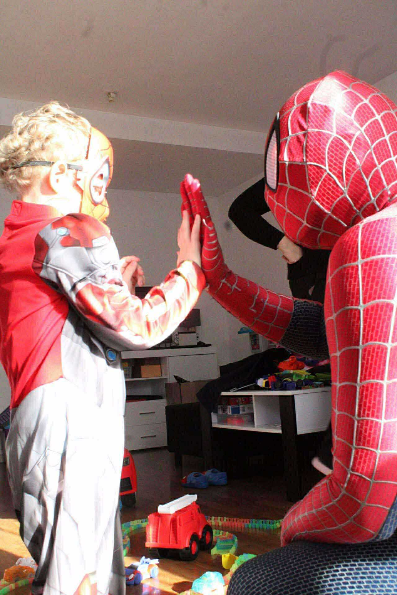 5757434c-c6de-4cef-a746-d4ca80c6db2f