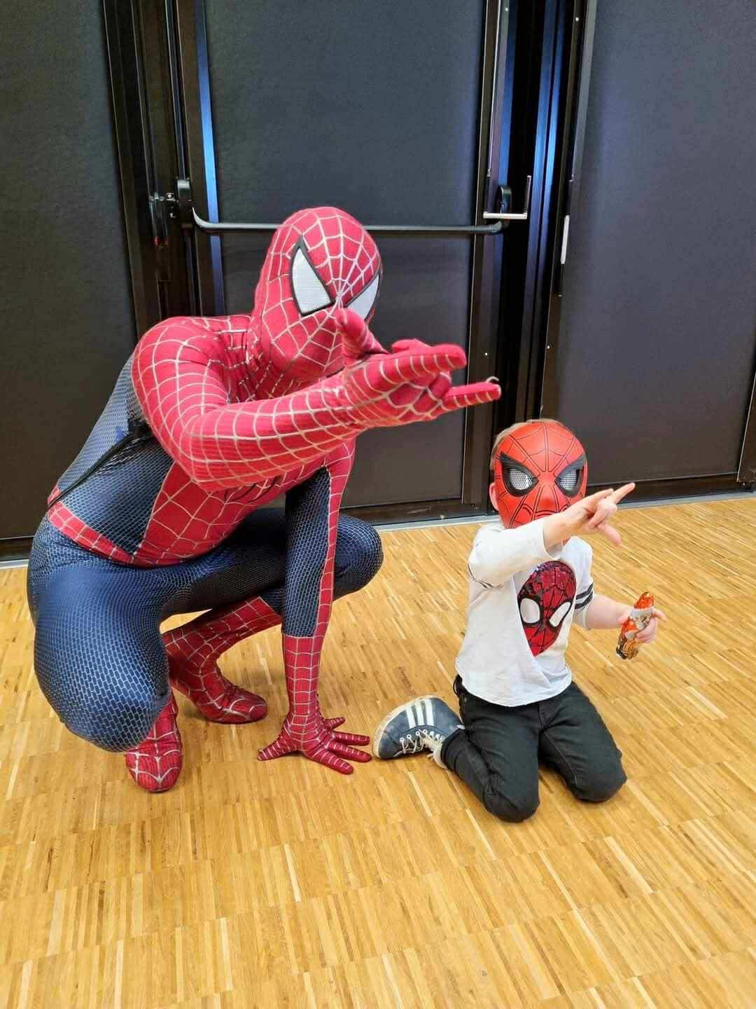 5a3957fd-fece-4e47-b372-3ddec83d3ce5