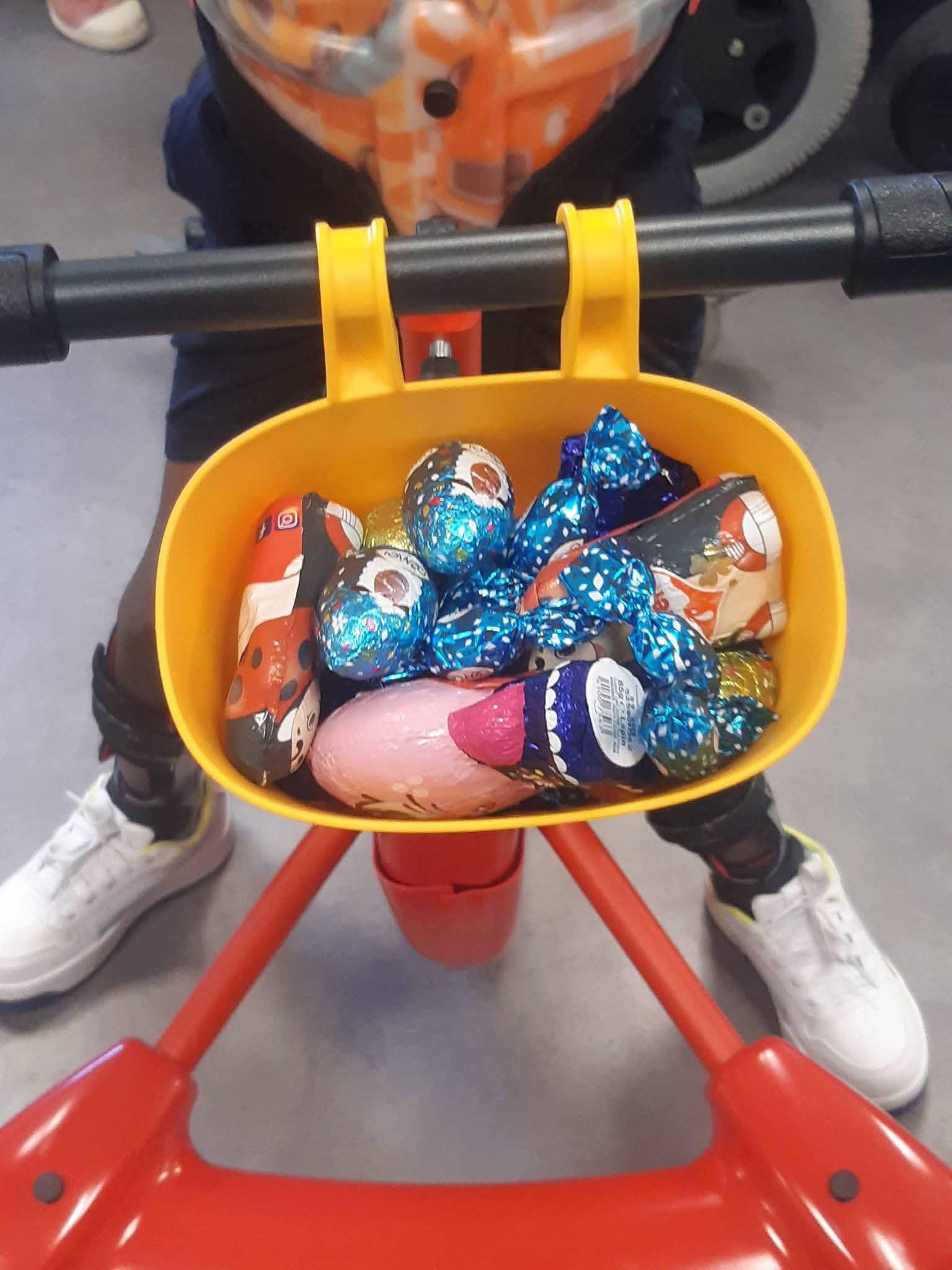 606831e7-49bc-494c-a073-c26671595efb