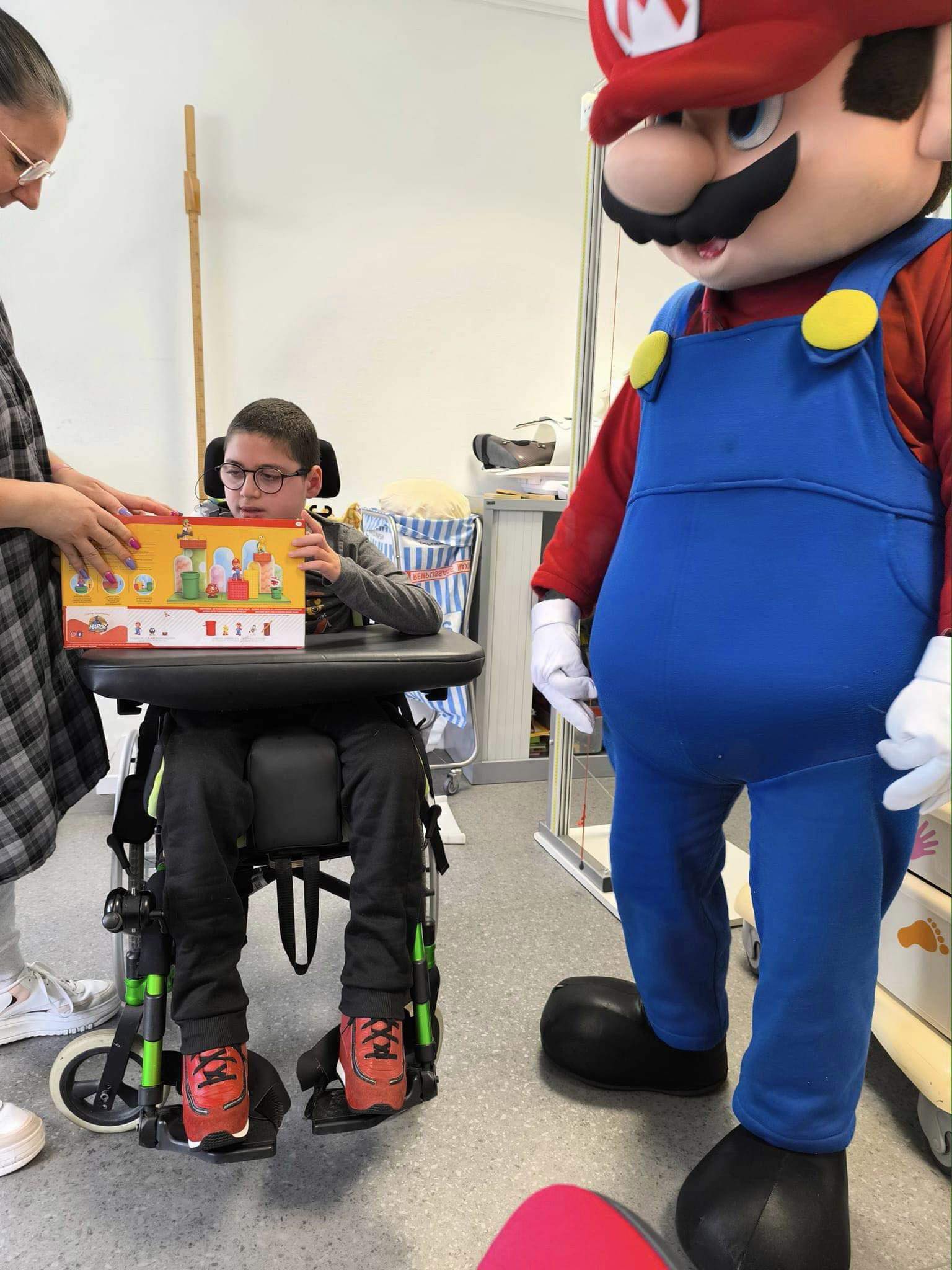 70f3c32f-7824-4943-b7e6-0a8f628402e3