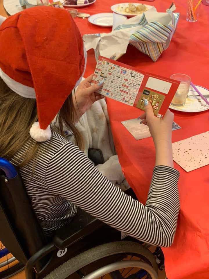 74ede296-3d82-4ee3-b51b-01898b53f5dc