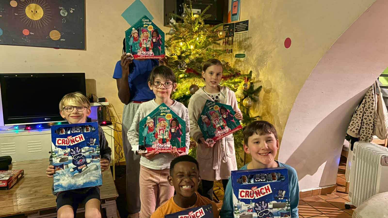 77c25d3b-41b3-4969-8695-278a00c885e9