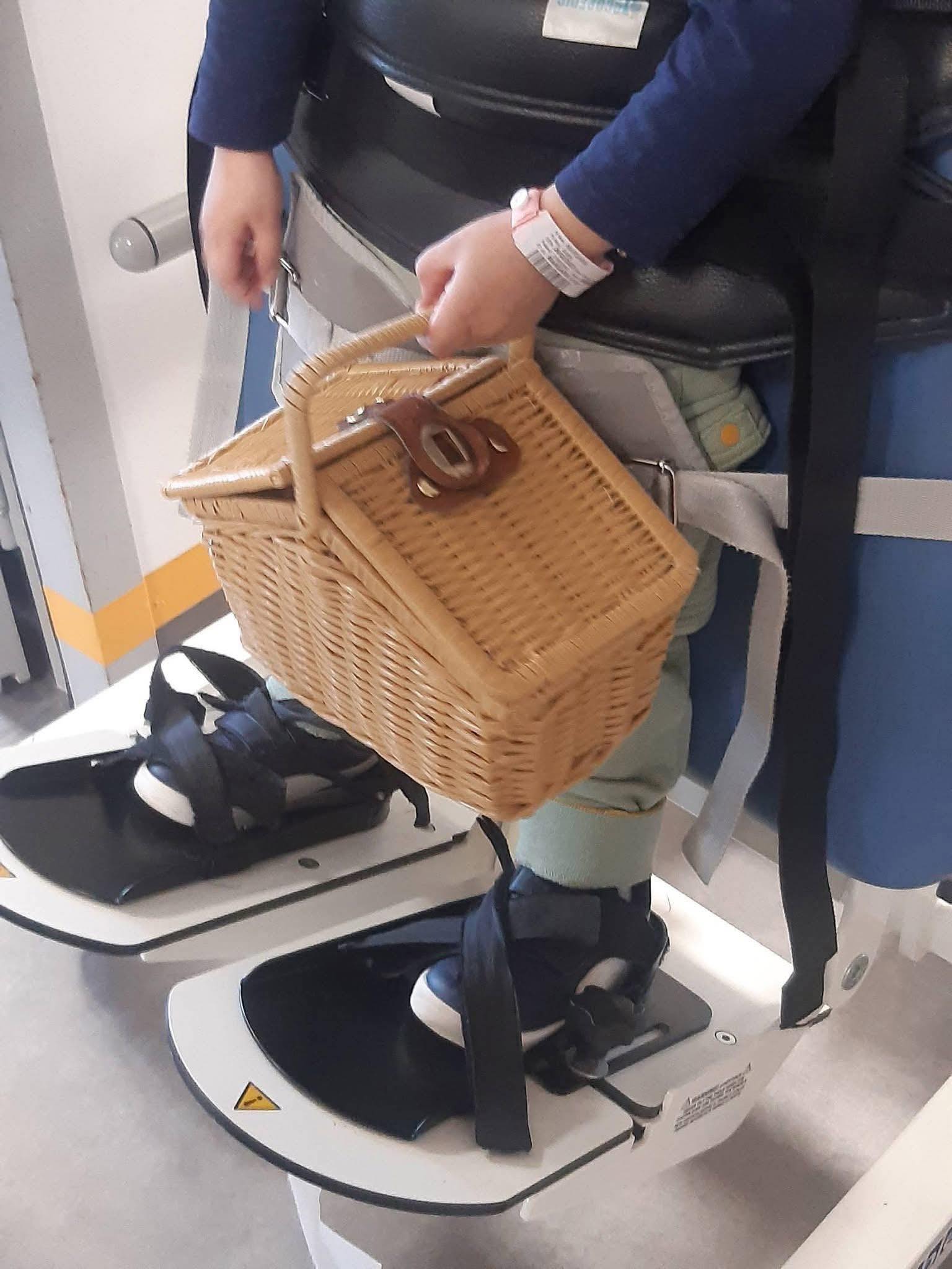 966c5858-95b8-4de5-88a3-becf1cf6b81d