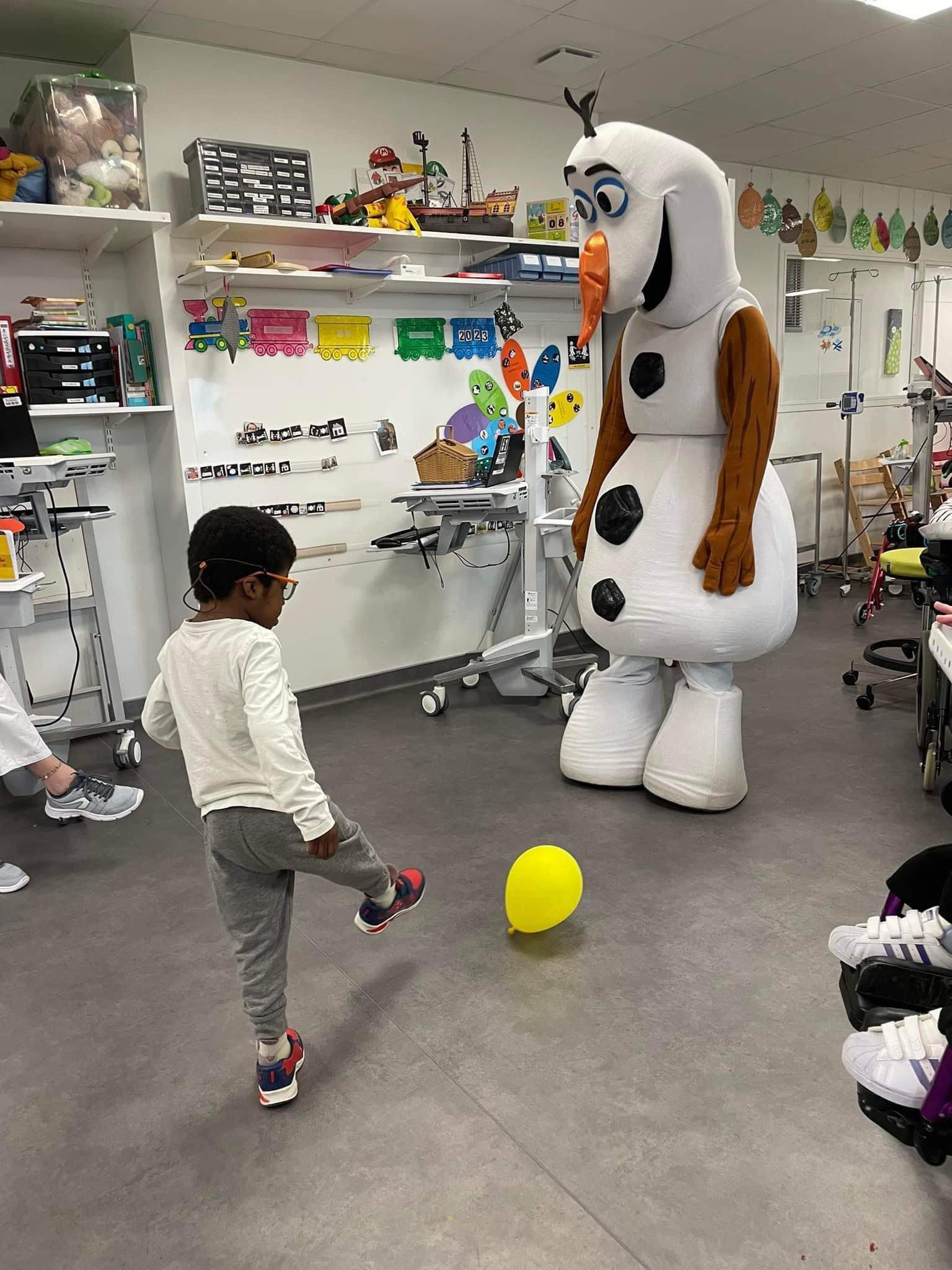 aeb06fd4-586d-4183-853e-191f5f6ef795