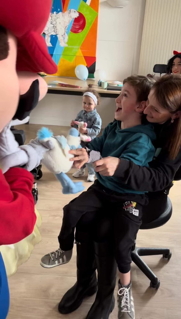 b4e55ce7-5878-4b67-ad18-2c4a0fb3fbc8