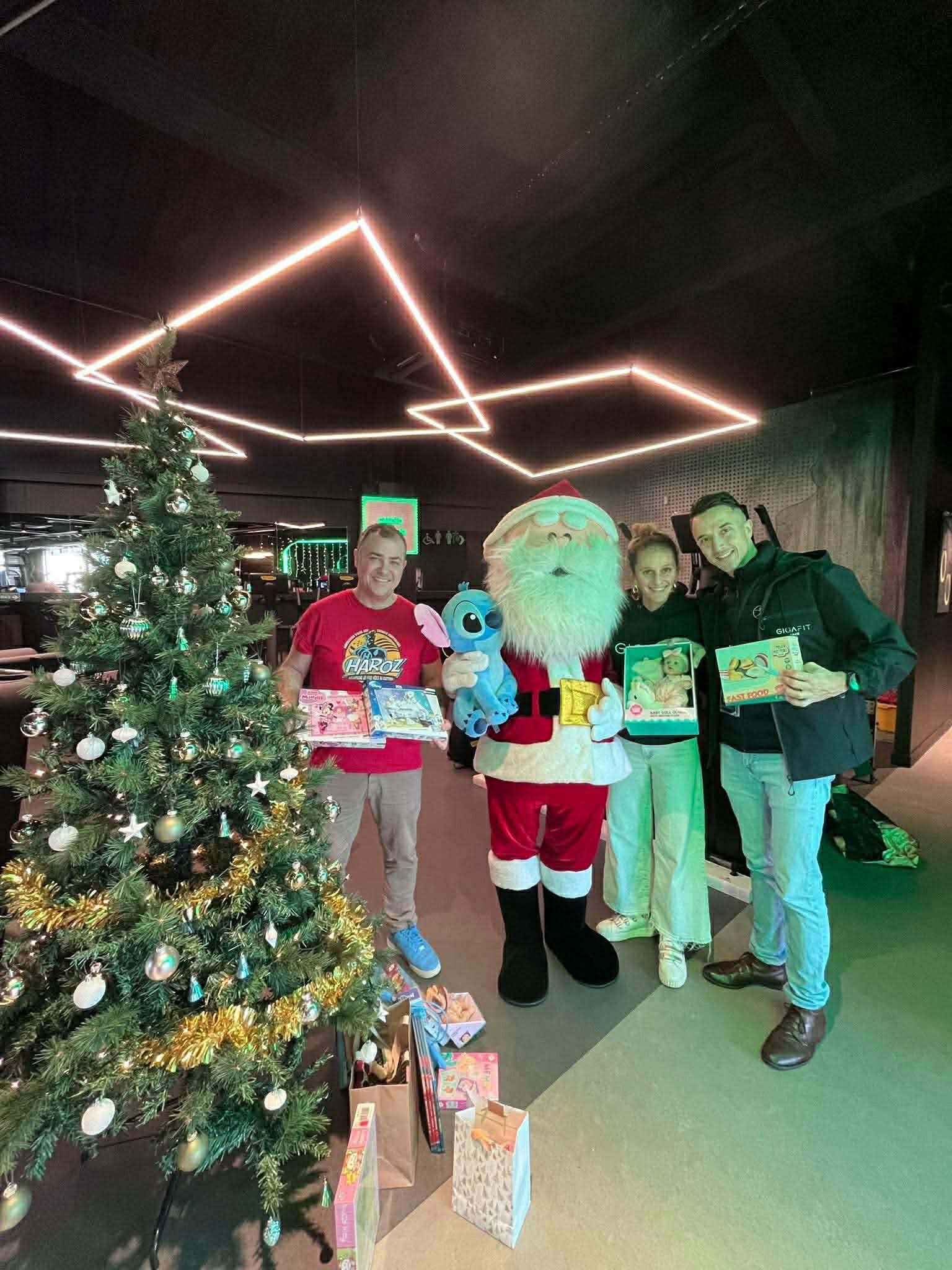 b6604970-e073-49fd-a090-419d603ac576