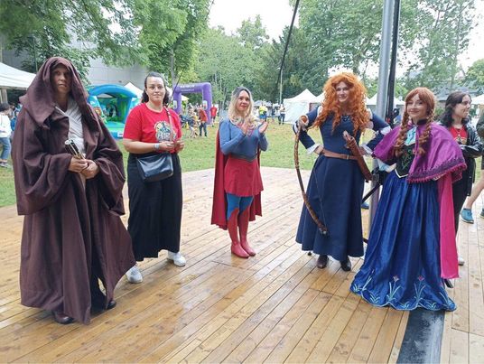 c08984fb-7bd6-45fc-a05f-274196c6a887