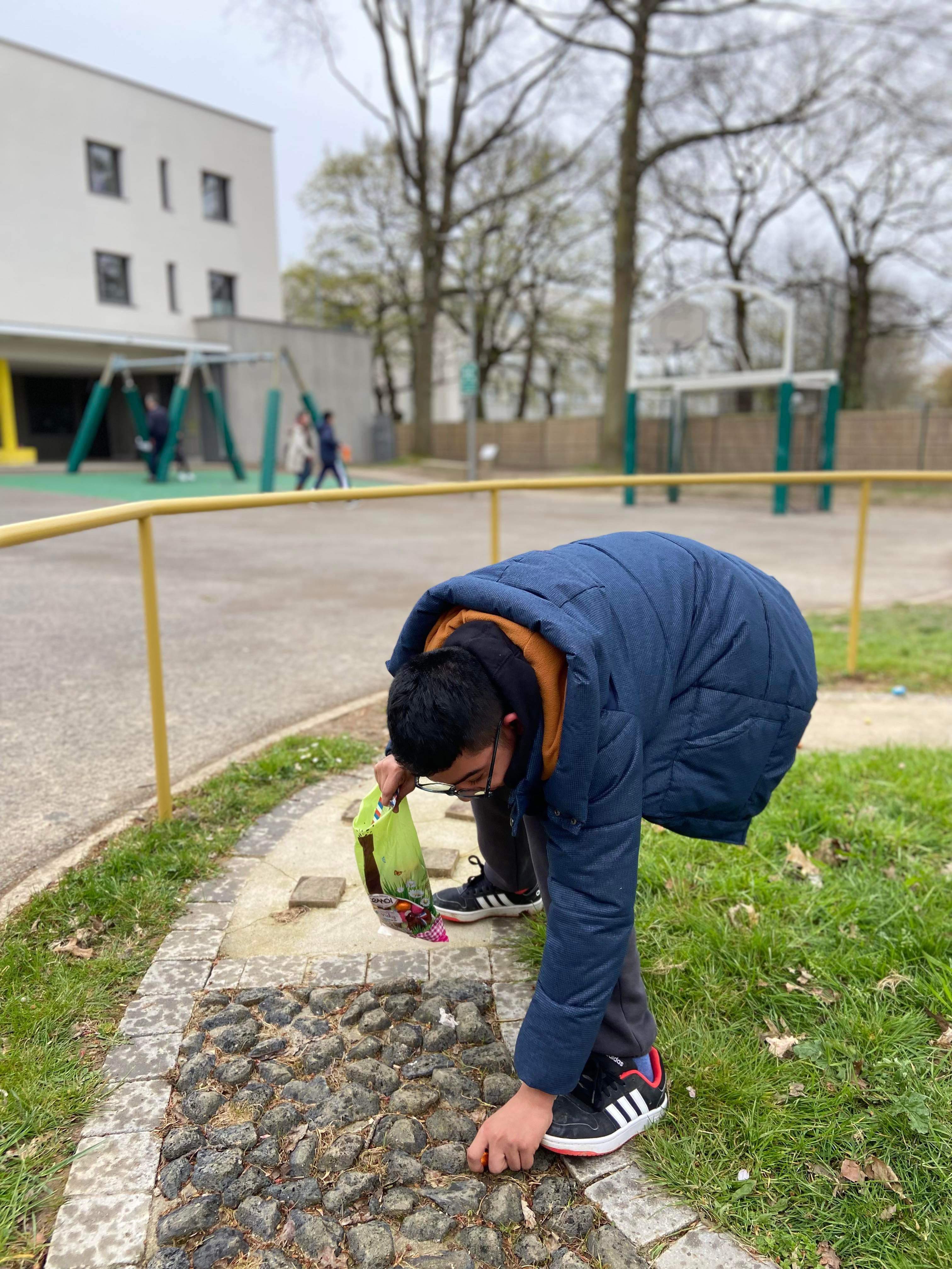 c67476b2-70f3-49e1-918a-41456e0c8405