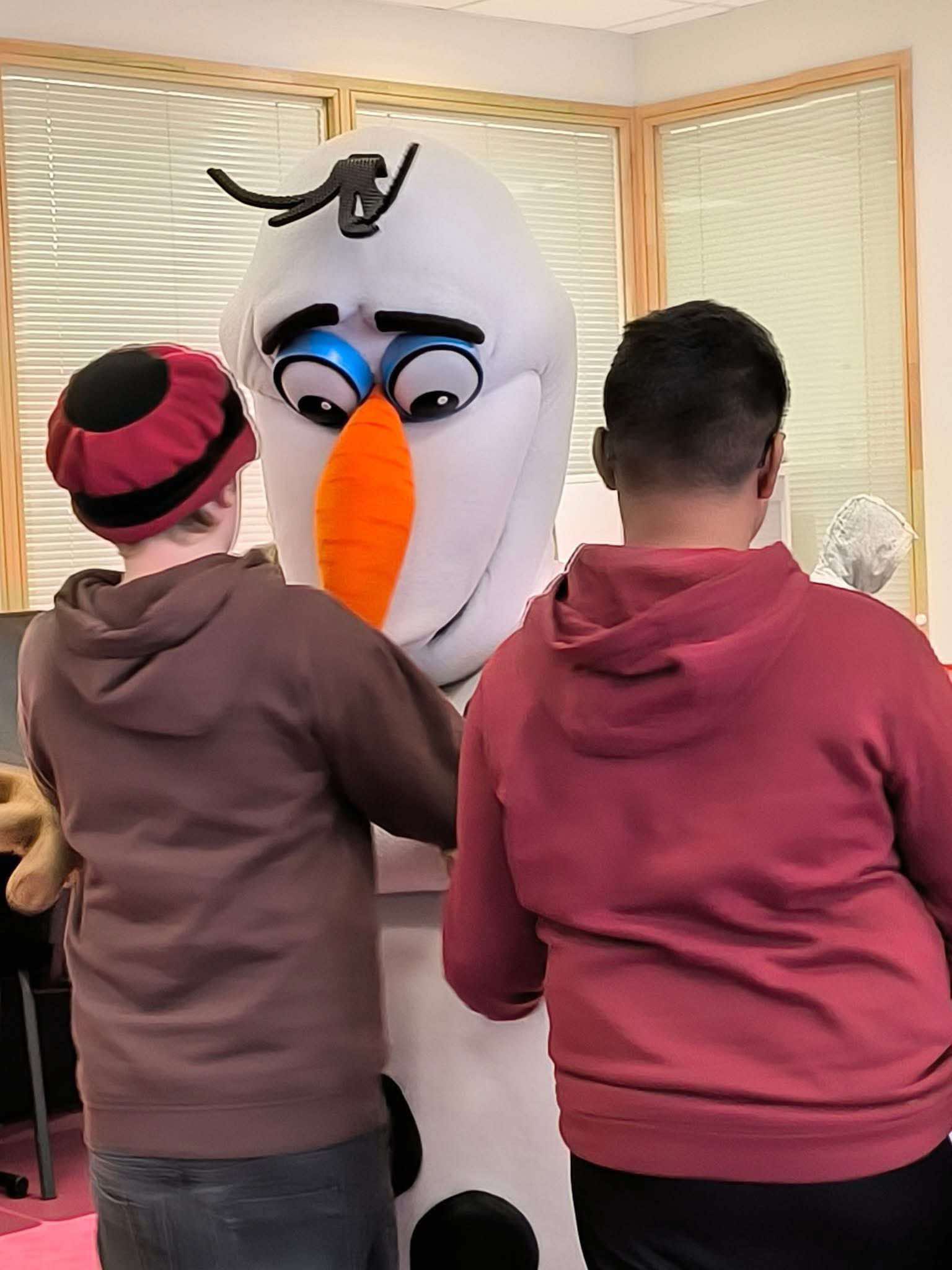 cae00ea8-3880-45cc-aaa2-e1c9d4b07fc0