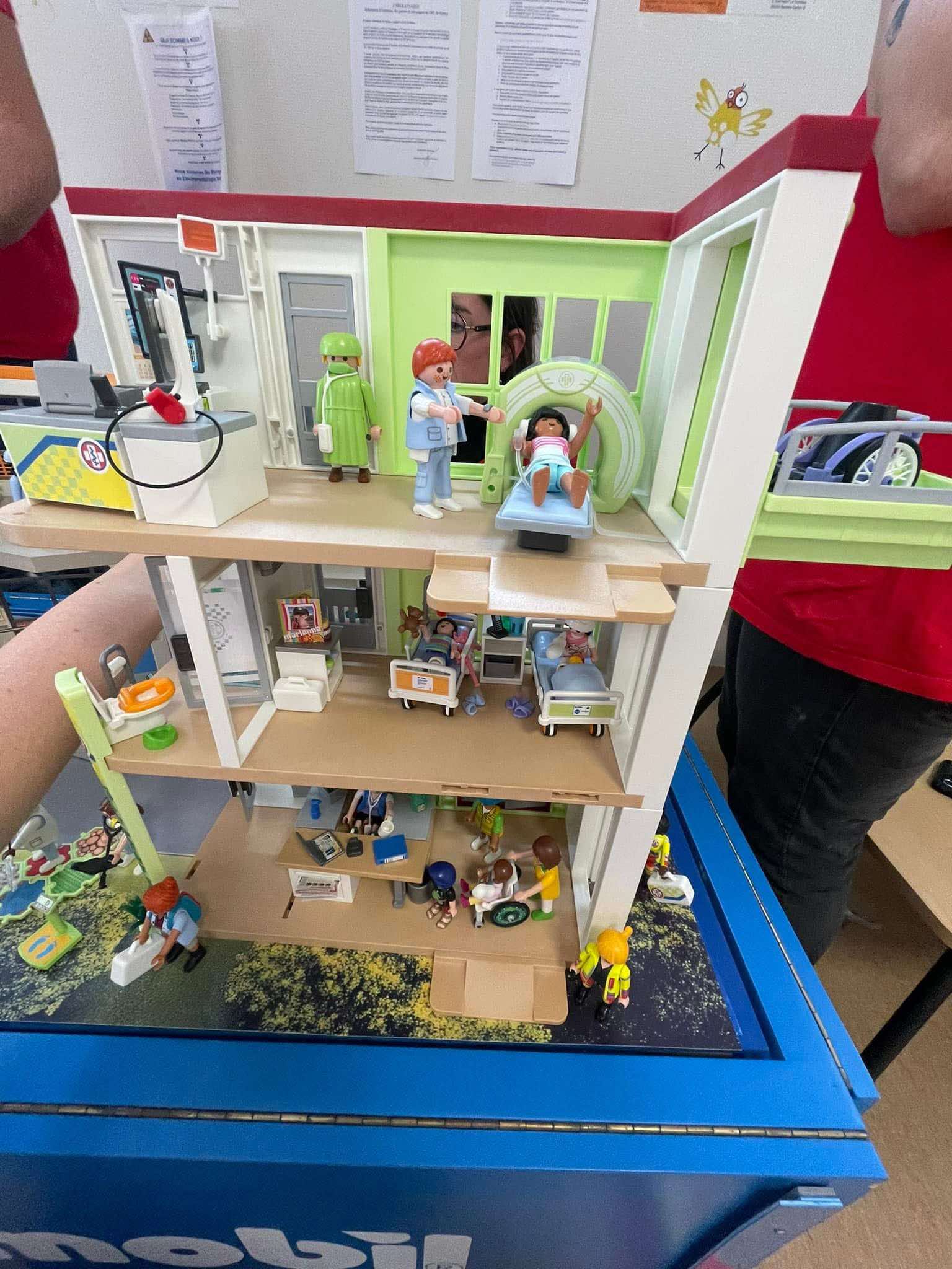 db0565fb-da47-4135-bf8e-65ff1e39843b