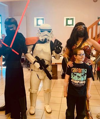 dec63d8d-0961-4d23-beb8-5e9e604be0fe