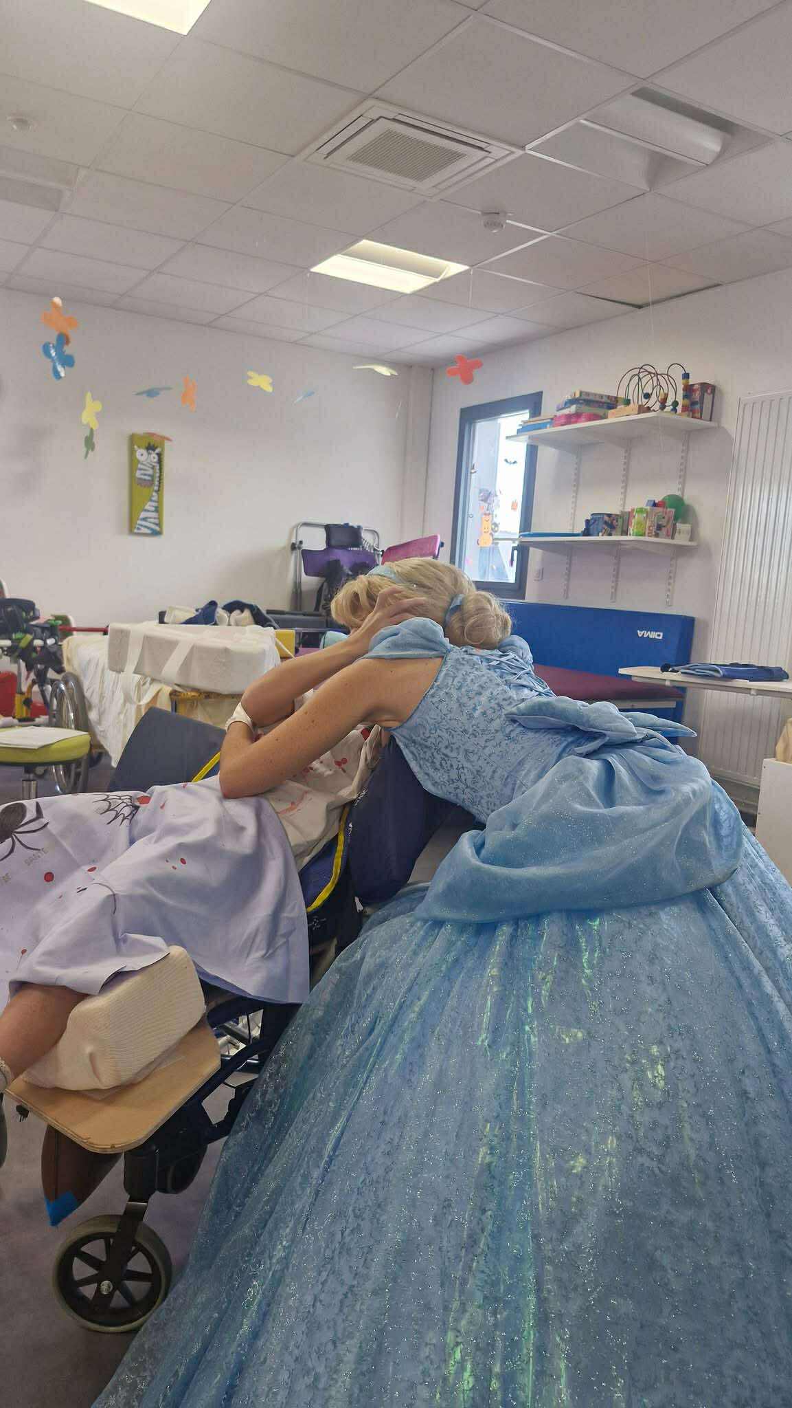 eca65ef0-d1b3-4bd2-bc84-14f8666dbe74