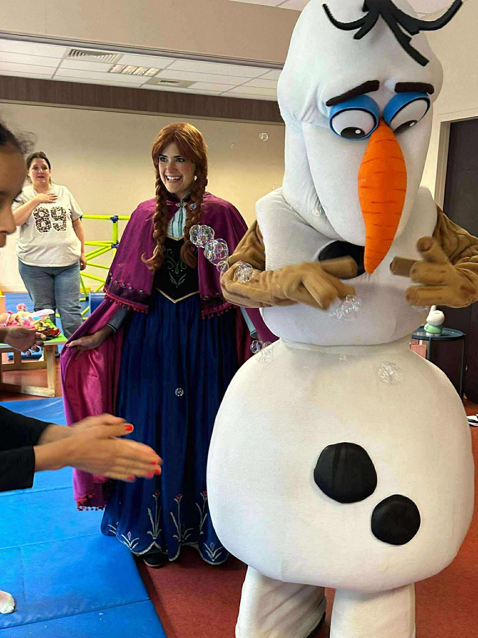 ed977500-f8f4-405a-bff3-a4b295eff4ef