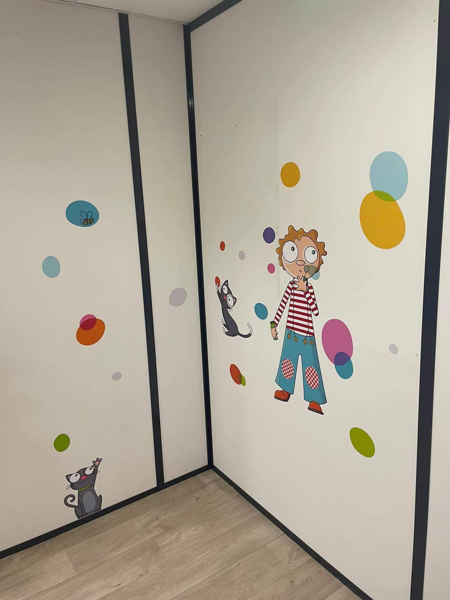 fb576adb-96f3-4fdc-9b67-570e50238cff