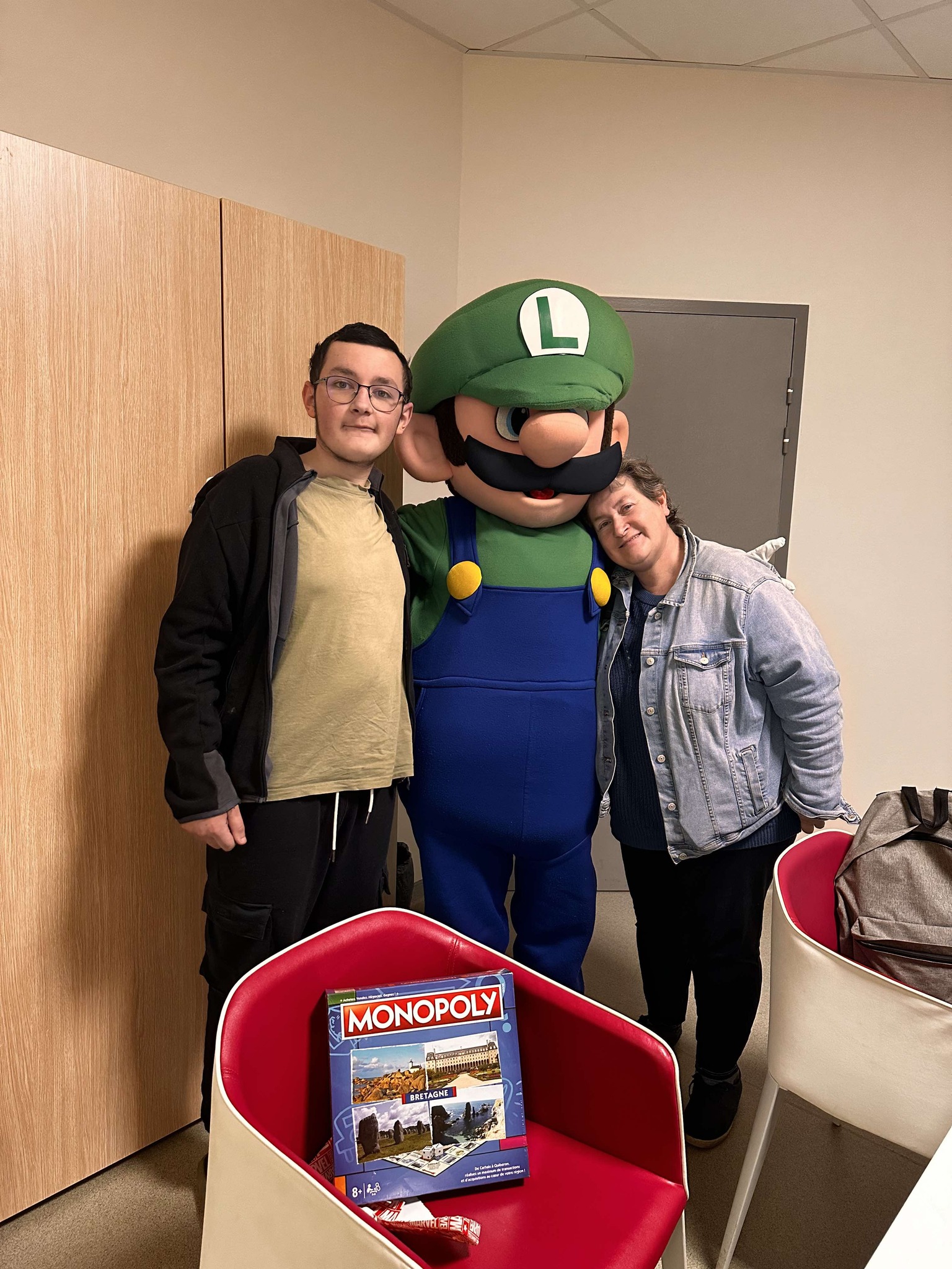 fc89d874-6b74-48aa-a484-36ec39f0c9af